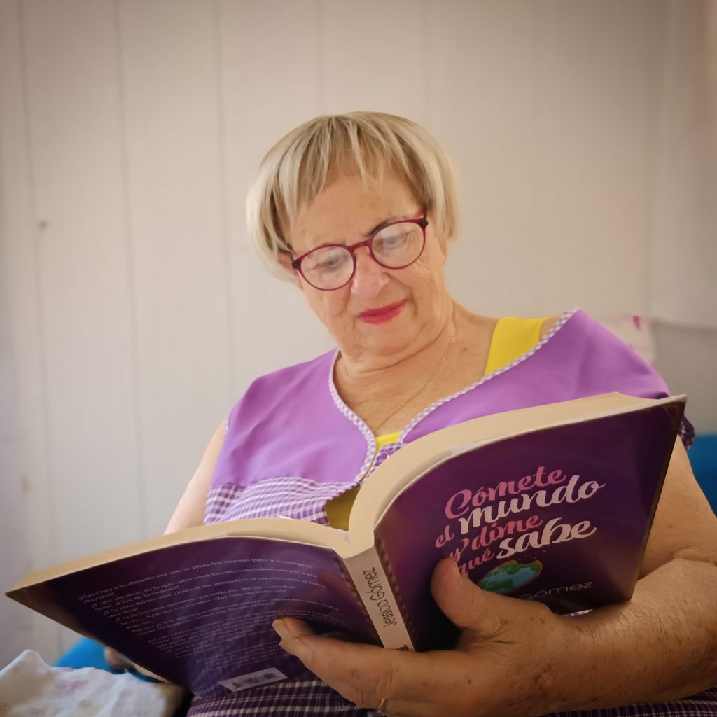 Güelita y el&nbsp;libro